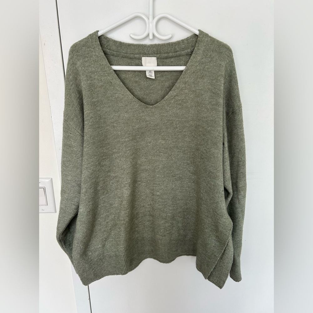 H&M Sweater!